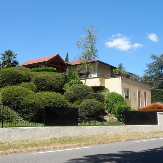  Annonces GENAS : Maison / Villa | MEYZIEU (69330) | 180 m2 | 570 000 € 
