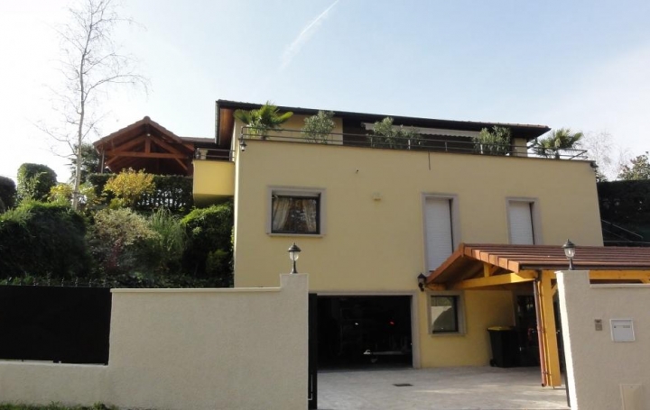 Annonces GENAS : Maison / Villa | MEYZIEU (69330) | 180 m2 | 570 000 € 