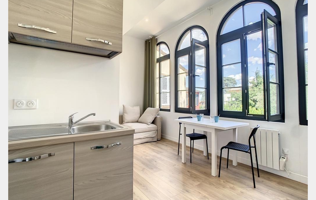 Annonces GENAS : Apartment | LA MULATIERE (69350) | 20 m2 | 760 € 