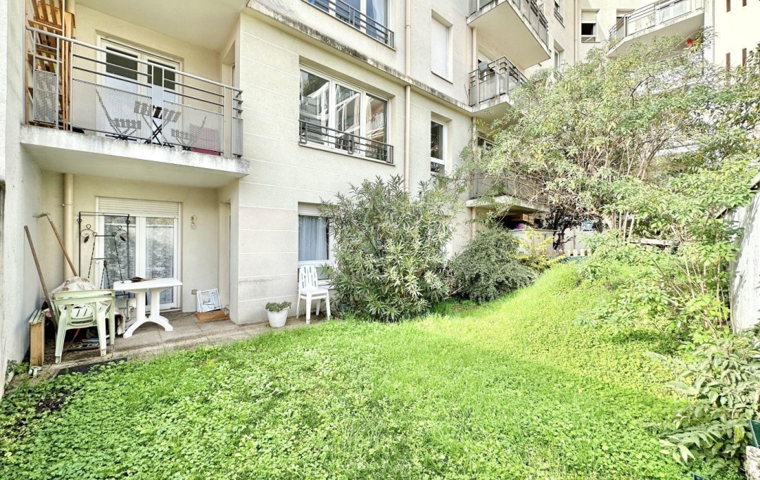Annonces GENAS : Appartement | VILLEURBANNE (69100) | 54 m2 | 850 € 